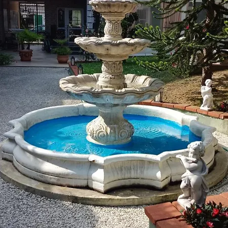 Villa-angelina Nocleg ze śniadaniem 3*