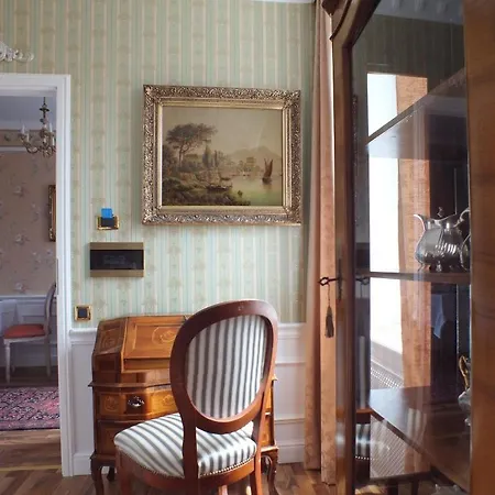 安吉丽娜别墅酒店 住宿加早餐酒店 3*