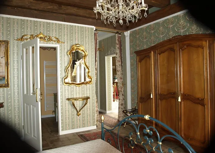 Bed & Breakfast Villa-angelina 3*