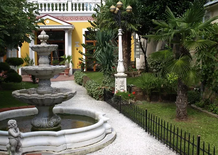 Bed & Breakfast Villa-angelina 3*