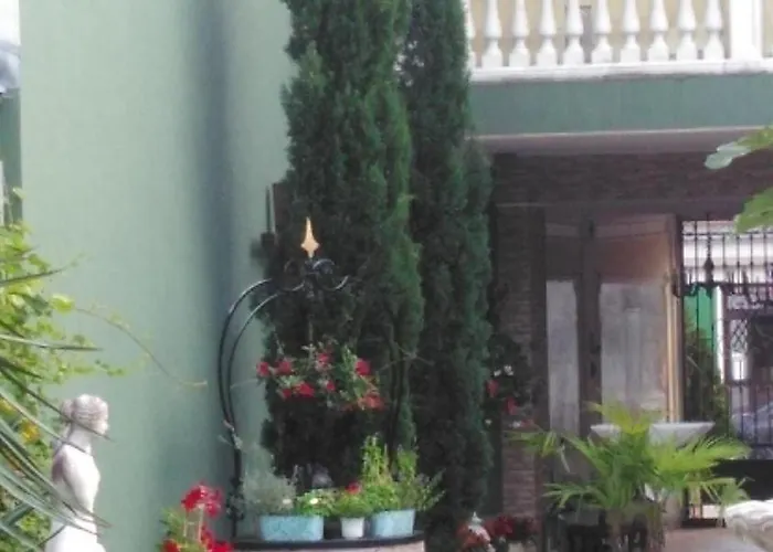 Bed & Breakfast Villa-angelina