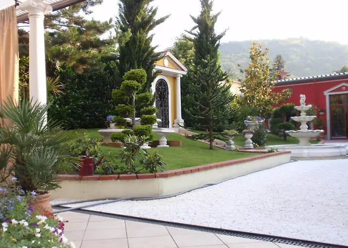 Bed & Breakfast Villa-angelina 3*